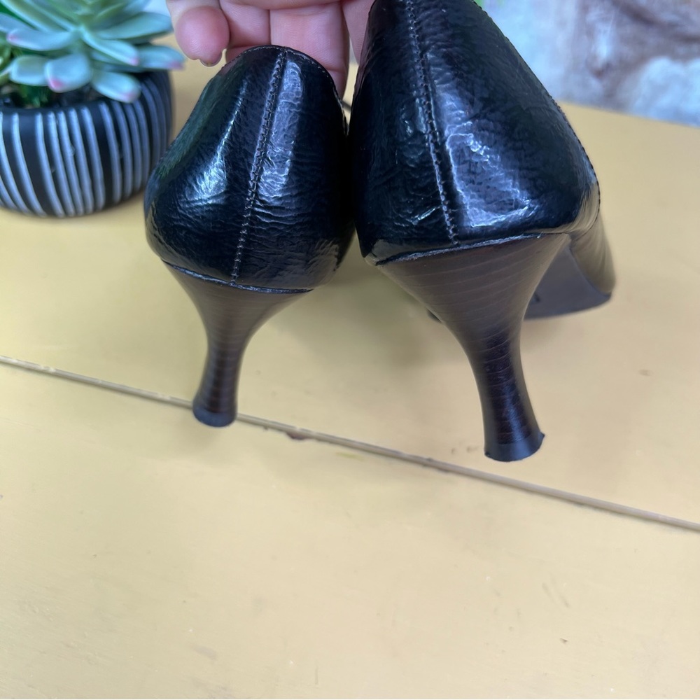 VINTAGE ETIENNE AIGNER Brown Suede & Patent Leather Spectator Oxford Heels, 8 - Picture 8 of 14